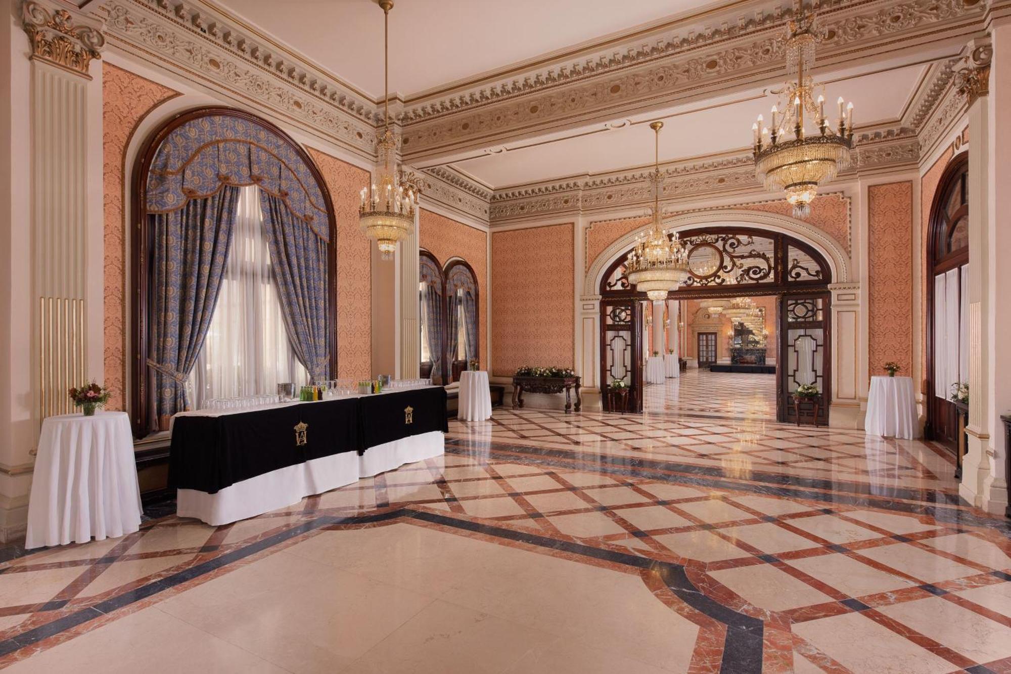Hotel Alfonso Xiii, A Luxury Collection Hotel, Siviglia Esterno foto The Grand Ballroom