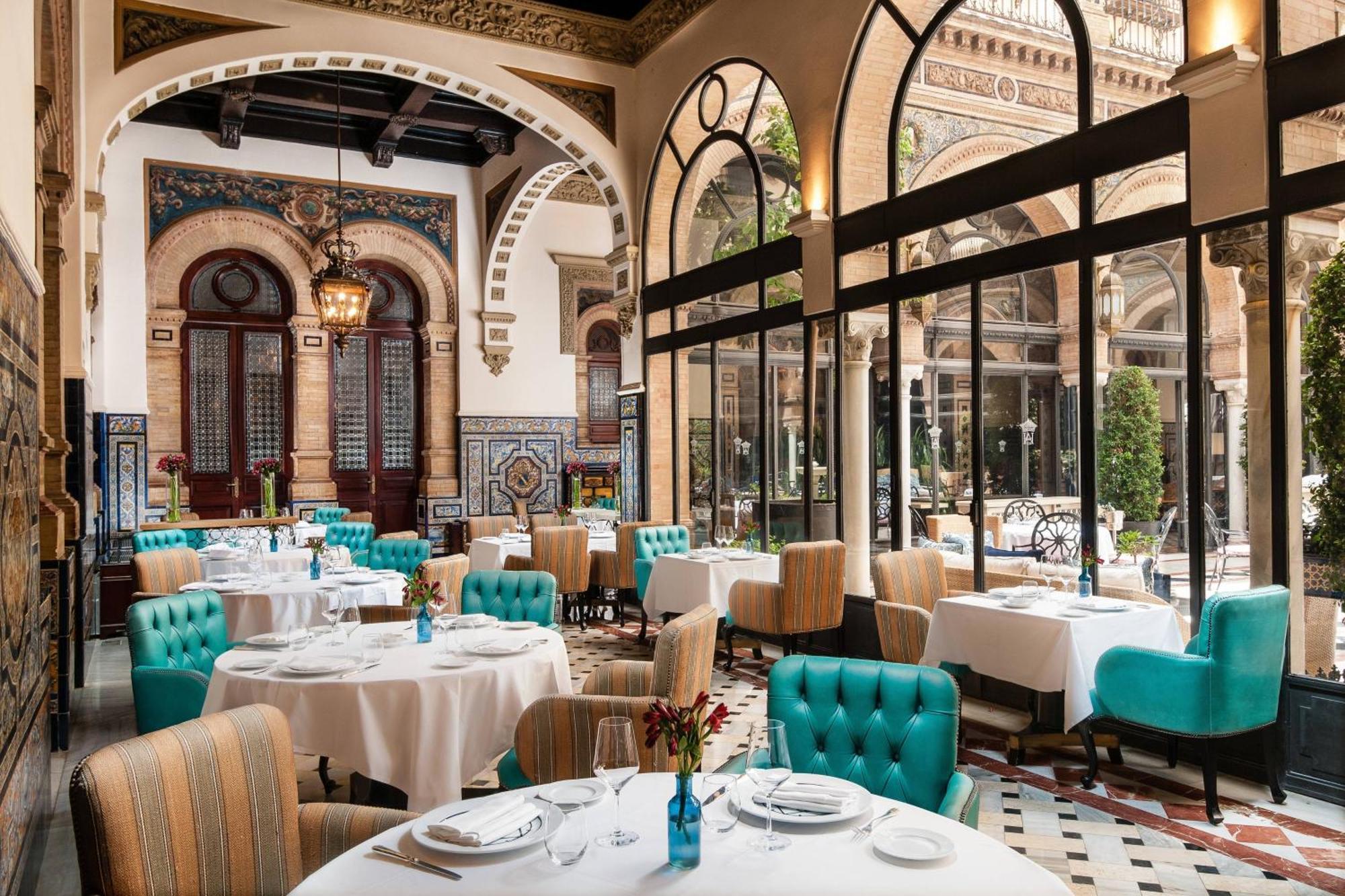 Hotel Alfonso Xiii, A Luxury Collection Hotel, Siviglia Esterno foto Restaurant interior
