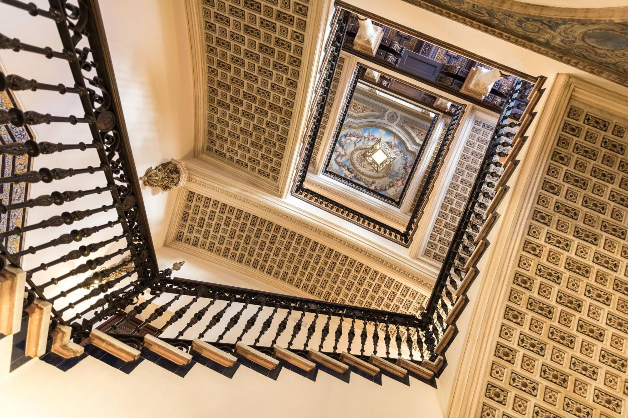 Hotel Alfonso Xiii, A Luxury Collection Hotel, Siviglia Esterno foto Staircase