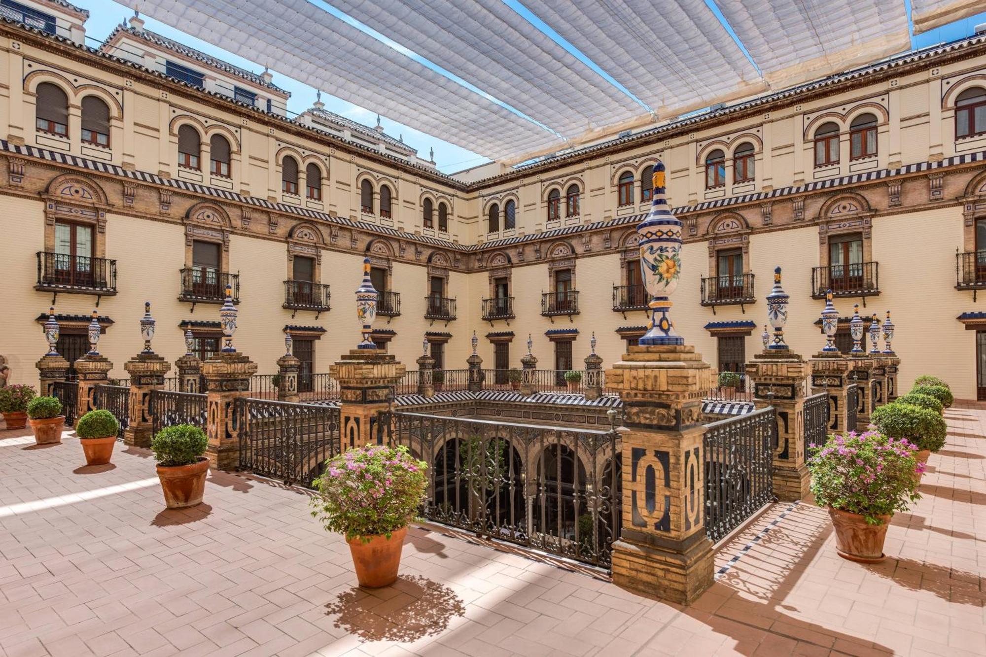 Hotel Alfonso Xiii, A Luxury Collection Hotel, Siviglia Esterno foto